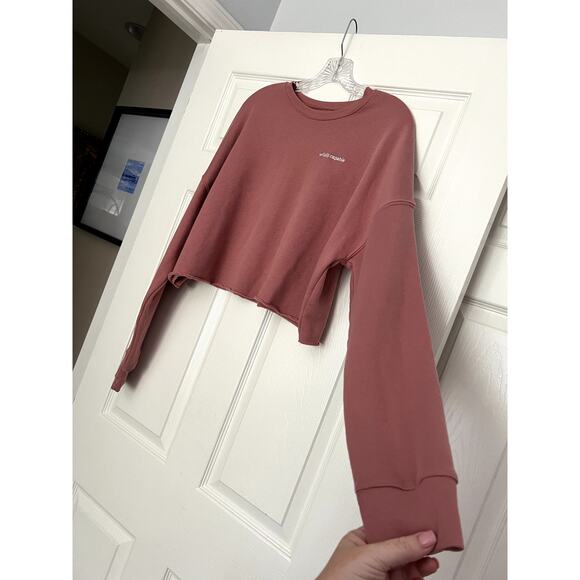 Women's The Well Raw Edge Cropped Sweatshirt Wildly Capable Size Large - Picture 2 of 7